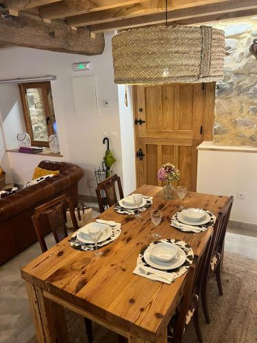 Φωτογραφία από το άλμπουμ του APARTAMENTOS KERCUS σε Sevares