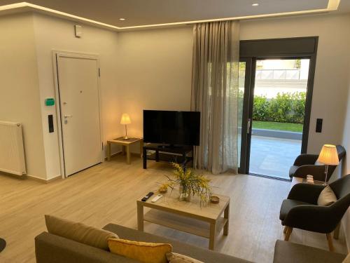 Brand New Garden Apartment