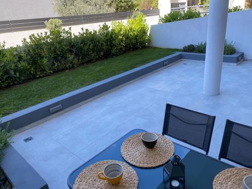 Brand New Garden Apartment