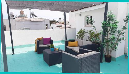 Alameda Sunny Terrace - Lovely Center Apartments