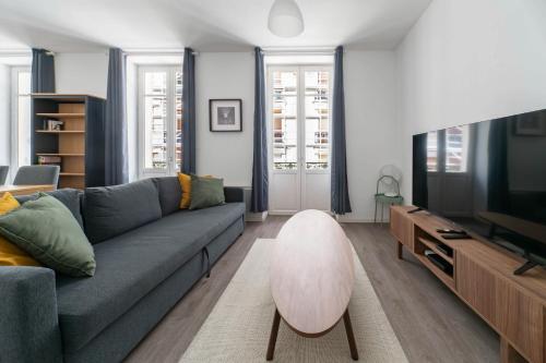 אזור ישיבה ב-Le Brit - Grand appartement design, 3 chambres, centre ville