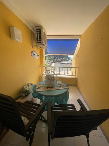 Balkón nebo terasa v ubytování Dulzura con vistas al mar