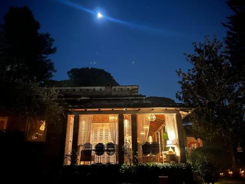 Foto CHALET MARMONT ROME 1