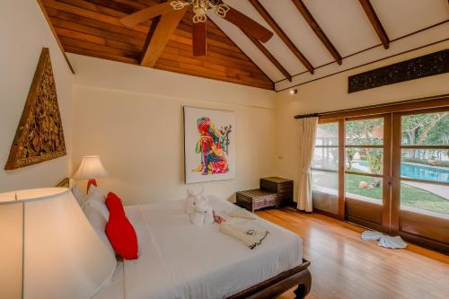 Katil atau katil-katil dalam bilik di The Privilege Hotel Ezra Beach Club