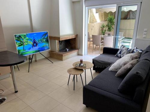 Lovely Apartment with Garden and indoor Fireplace!