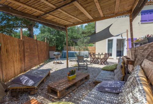 Aux Studio sous les oliviers Netflix et Disney plus