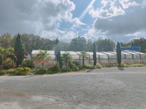 Bungalow Cosy équipéにある庭