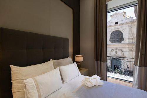 luxury and exclusive Bovio square house