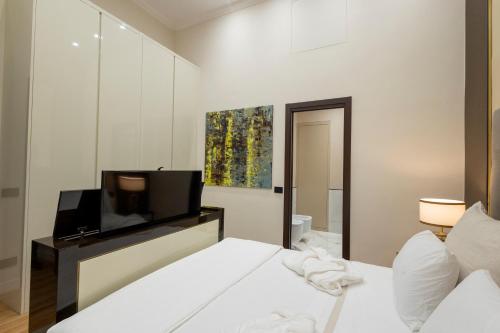 luxury and exclusive Bovio square house