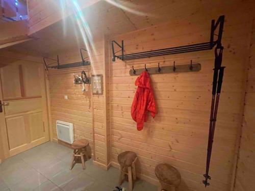 Φωτογραφία από το άλμπουμ του La joue du loup Bord des pistes - Chalet en bois de charme pour 10 personnes σε Le Devoluy