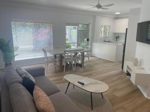 Χώρος καθιστικού στο Clearwater Noosa Resort