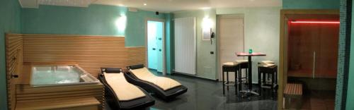 Fotografie z fotogalerie ubytování Da Gianni Hotel v destinaci Zogno