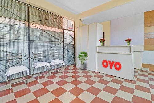 Fotografie z fotogalerie ubytování Hotel O Mn Residency Near Ragigudda Sri Prasanna Anjaneyaswamy Temple v destinaci Bengalúr