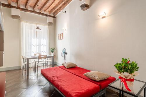 Ένα ή περισσότερα κρεβάτια σε δωμάτιο στο Apartment San Giorgio B - Lucca