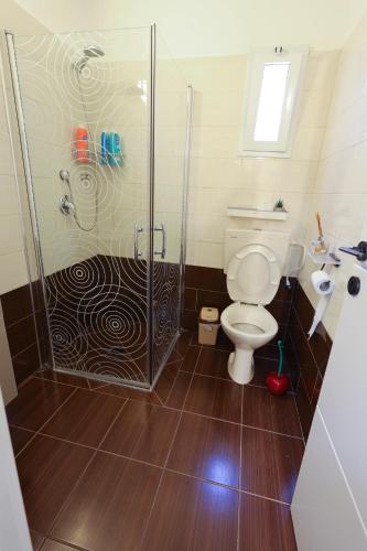 Bany a הטרקלין של שלמה. דירה יפה וחדשה 5 דקות נסיעה מהים
