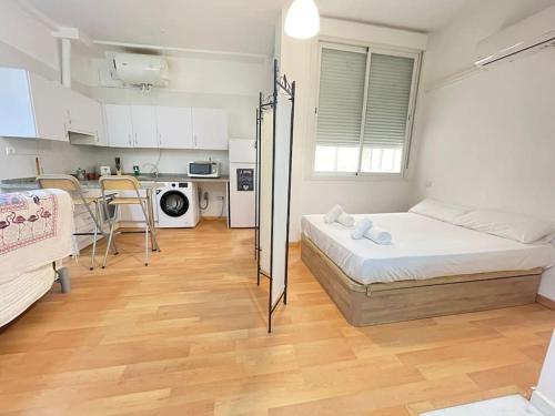 Nice flat in Atarazanas - SOUV