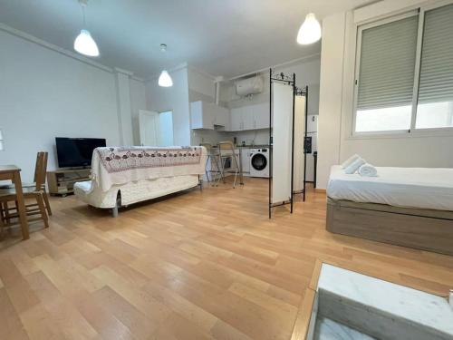 Nice flat in Atarazanas - SOUV