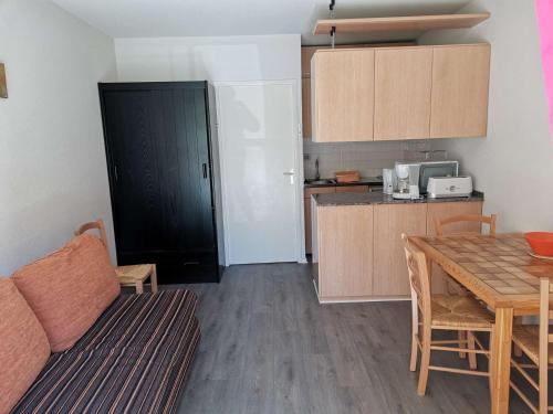 Studio Cabine 4 Pers - Pied des Pistes - Parking - Animaux Autorisés - FR-1-404-50