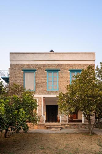 LohonoStays Library Sadhrana Bagh – Photos 2