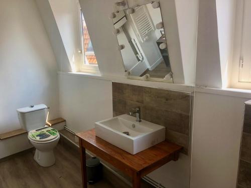 Afbeelding uit fotogalerij van Maison Béthune Centre in Béthune