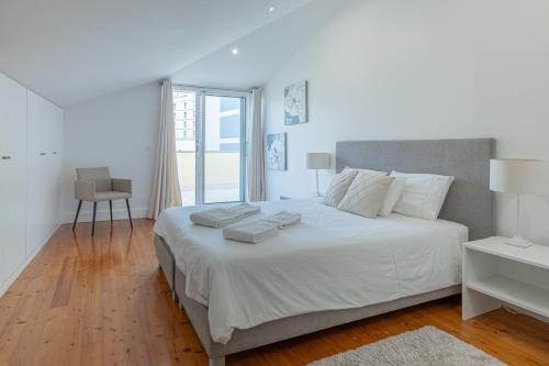 Centre Funchal top floor terrace & large balconies