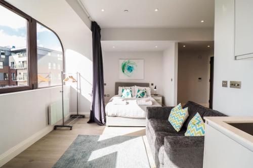 Gallery image of Modern Studio in Heart of Staines! Free Parking! in Staines