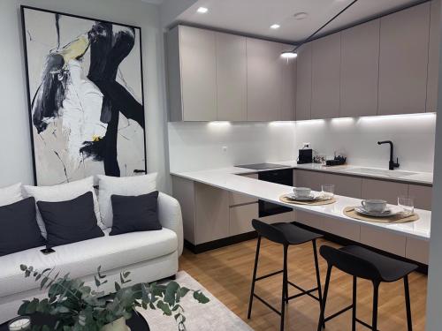 The Luxury Project
