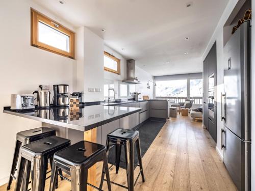 Appartement rénové, 5 pièces, skis aux pieds avec balcon et WIFI - FR-1-502-364