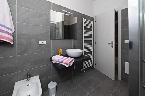 TOWNHOUSE 71 - Regarda Travel photo 3
