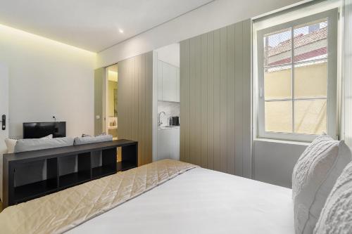 WHome Timeless Luxury Porto w/ AC & Elevator