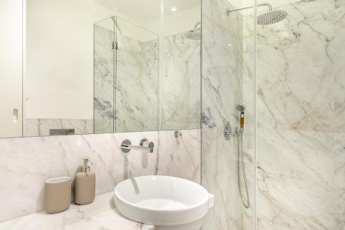 WHome Timeless Luxury Porto w/ AC & Elevator