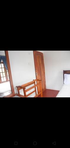 Una cama o camas en una habitación de The Train View