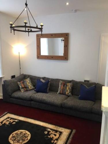 Gallery image of The Townhouse in Waterloo sleeps 4 in Waterloo