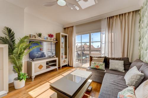 Yucca Park, Lovely, quiet, 2 bedroom, 70m2, ocean pool view!