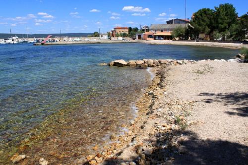 Apartments by the sea Banj, Pasman - 21659
