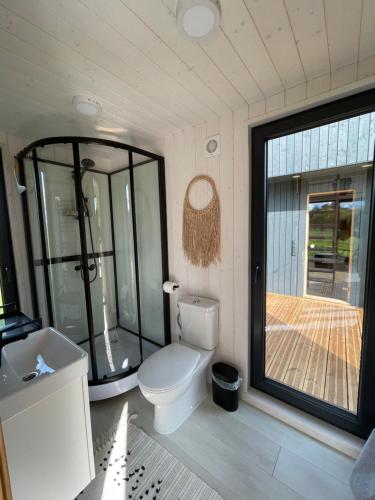 Ένα μπάνιο στο Pļavas vidū - romantiska brīvdienu māja