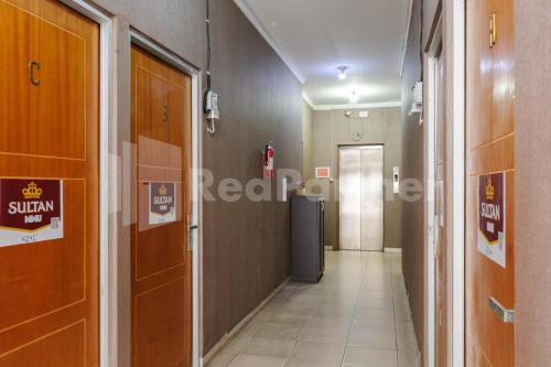 Φωτογραφία από το άλμπουμ του Tanres House Syariah Cilandak Mitra RedDoorz στην Τζακάρτα