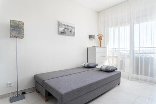 Apartment with 3 Swimming pools near the Old Town