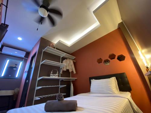 En eller flere senge i et værelse på VarietyD-DayHostel HuaHin