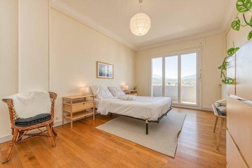 Photo de la galerie de l'établissement Proche Parc Paul Mistral, 2 chambres, wifi, balcon, à Grenoble