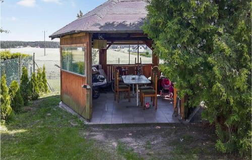 2 Bedroom Amazing Apartment In Stezyca