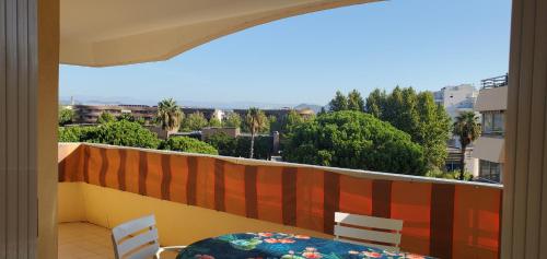 Frejus Plage LA MIOUGRANO, T2-3 49m2, 5 personn