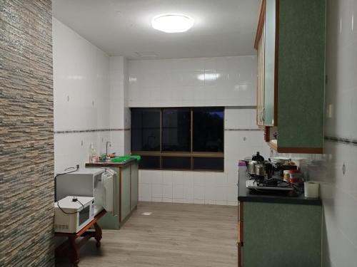 Dapur atau dapur kecil di Klebang Condominium Melaka