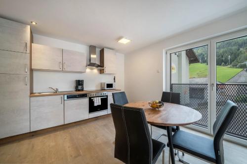 Kuchyň nebo kuchyňský kout v ubytování Ferienwohnung Lamm 4