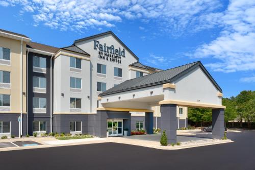 a rendering of the front of a hotel at Fairfield Inn by Marriott Lexington Park Patuxent River Naval Air Station in Lexington Park