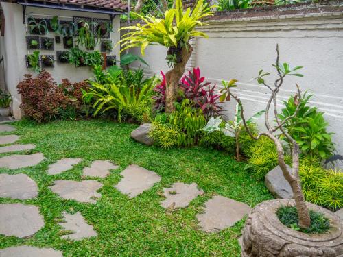 Zahrada ubytování Arumasta Ubud