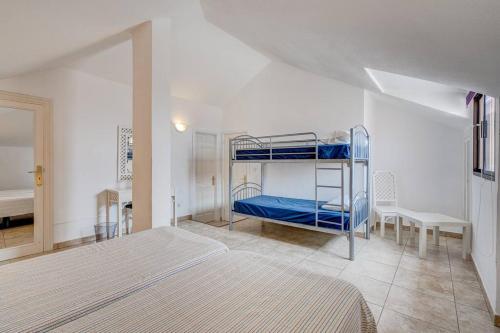 Royal Garden - 2 bedroom