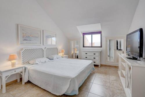 Royal Garden - 2 bedroom