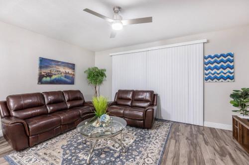 3BR Townhouse w Perfect Location photo 19