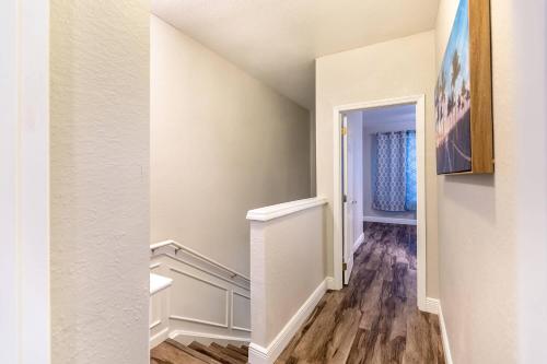3BR Townhouse w Perfect Location photo 32